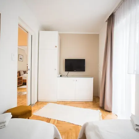 Barcza Vendeghaz Hotel 3*